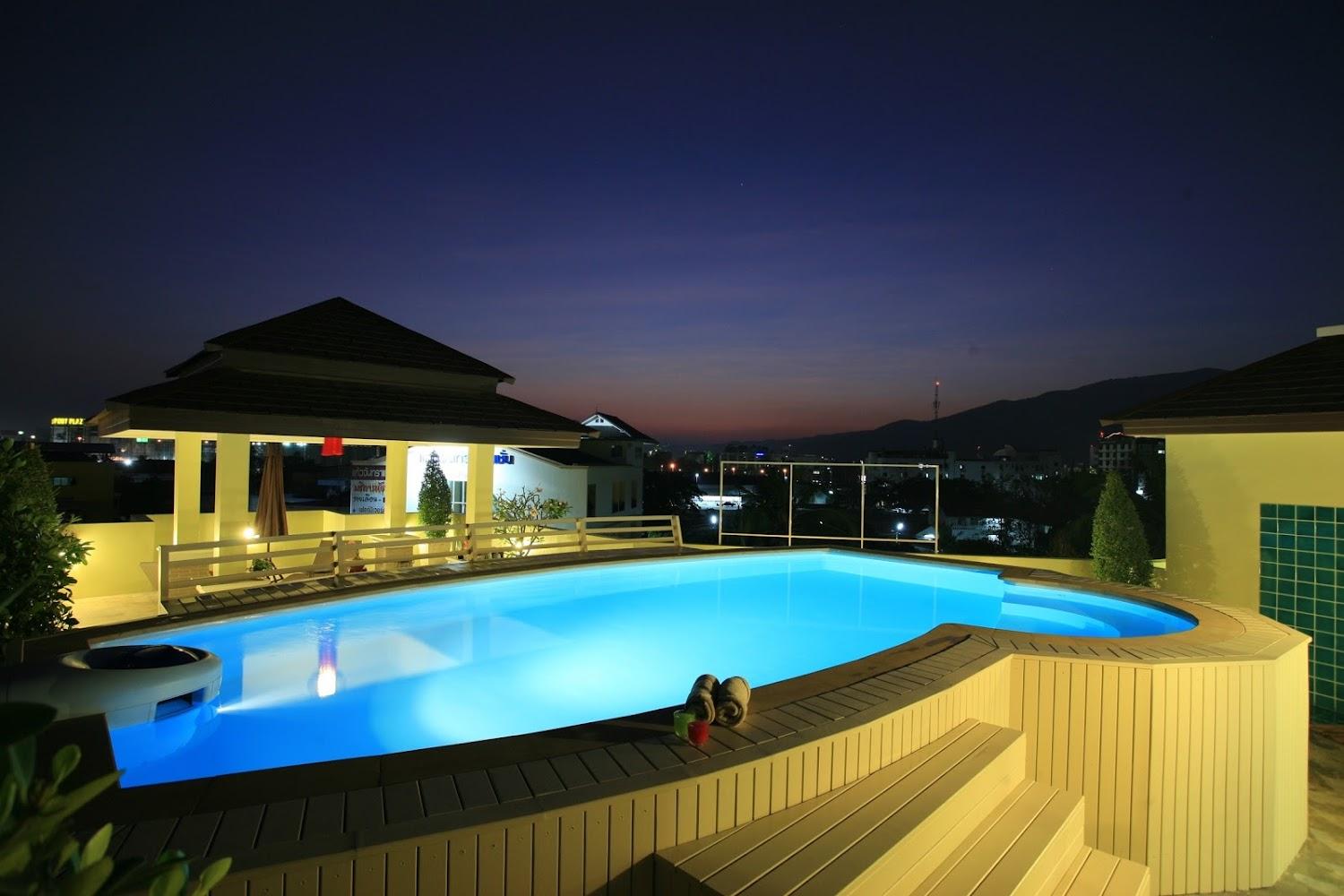 Cover Image for TheXym Hotel