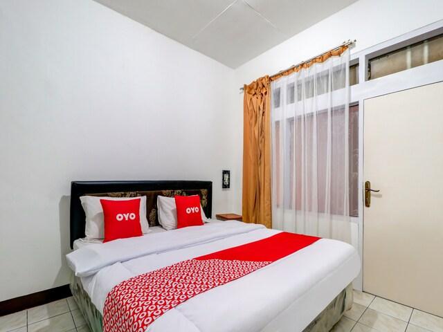 Cover Image for OYO 3341 Ten Guest House