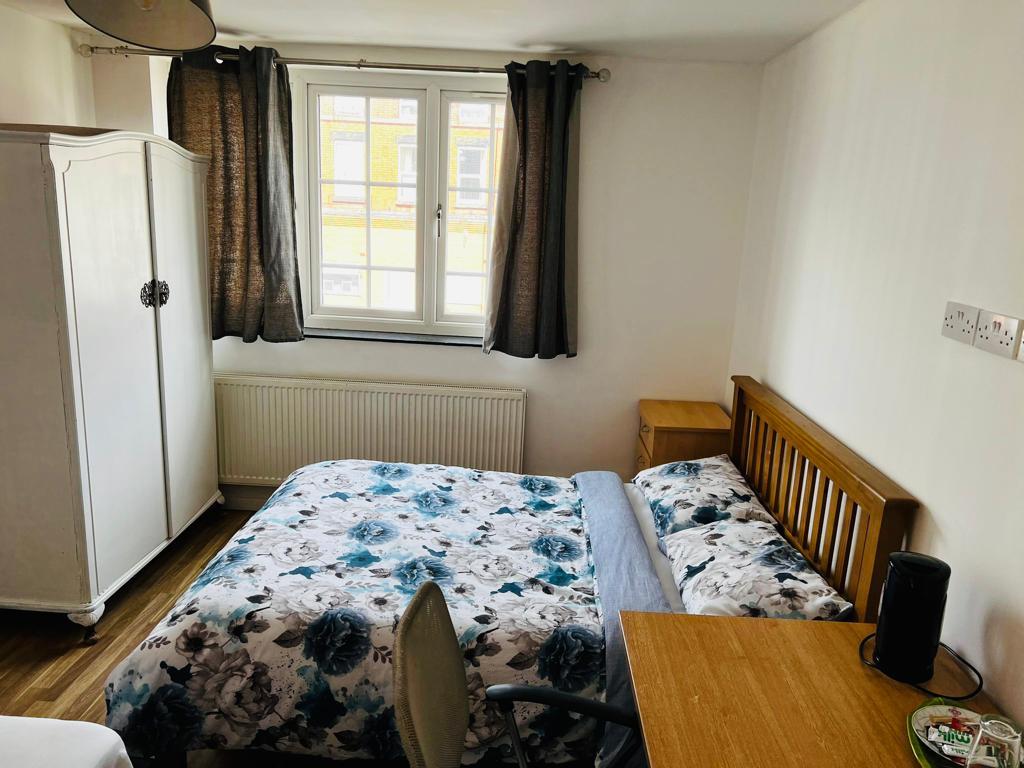 Cover Image for Jey's Flat