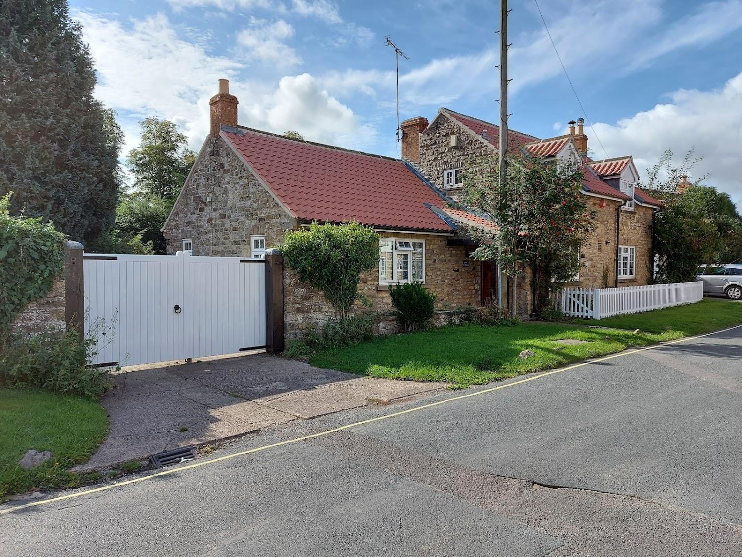 Cover Image for Shaws Cottage