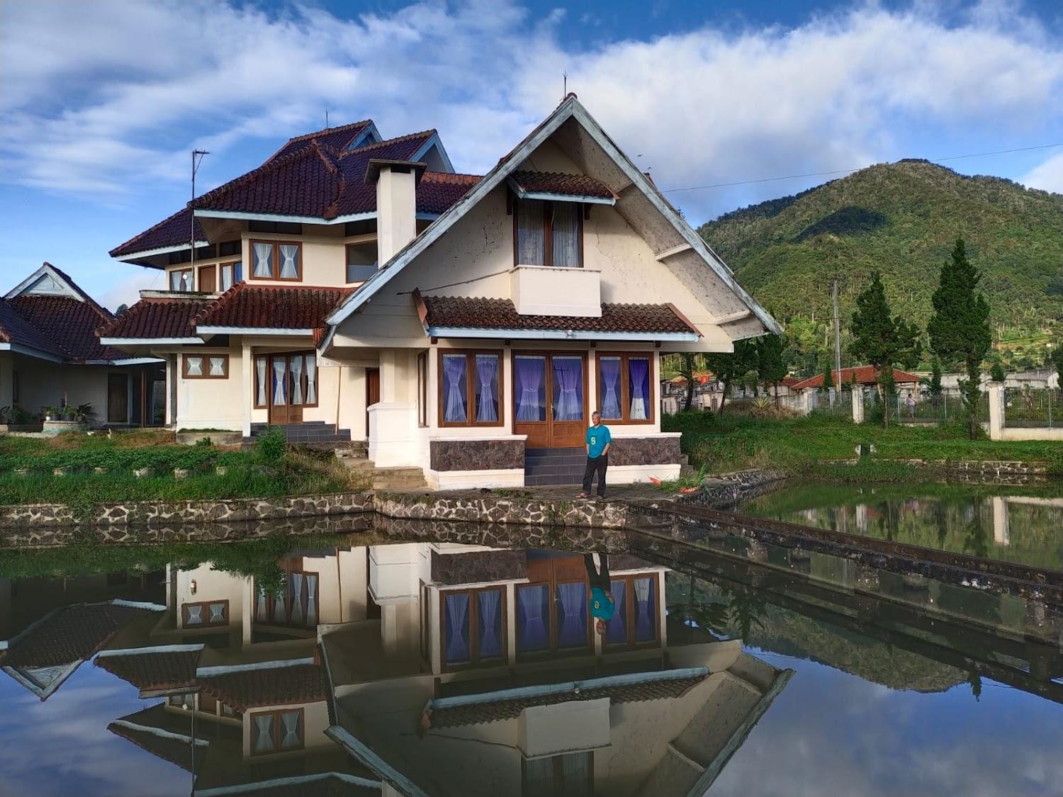 Cover Image for Villa A