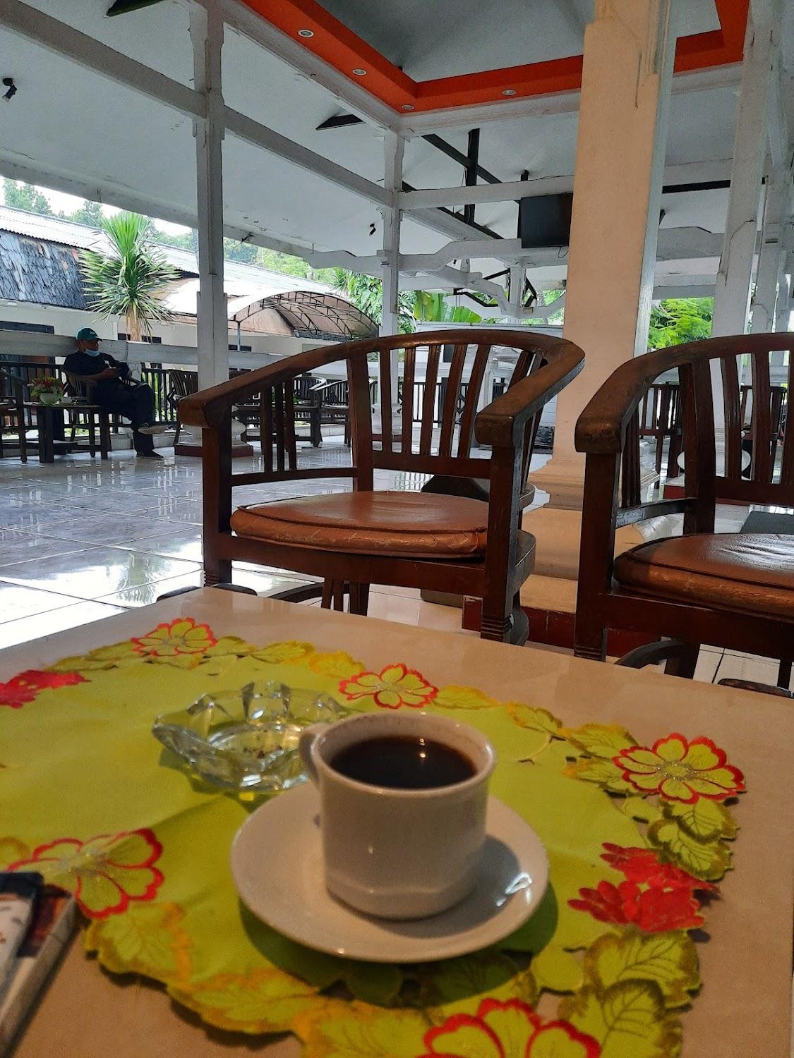 Cover Image for Tambora Hotel