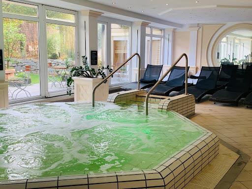 Cover Image for Hotel Mürz ...Natural Health & Spa Hotel Bad Füssing