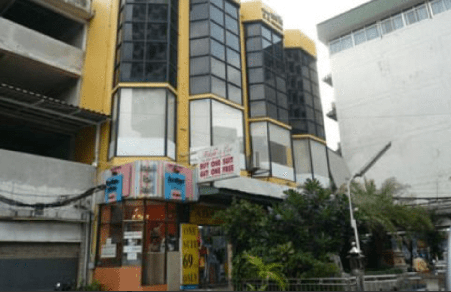Cover Image for The Boutique Place