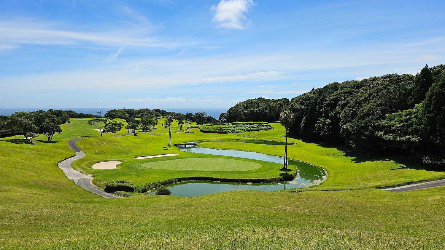 Cover Image for Pacific Blue Country Club