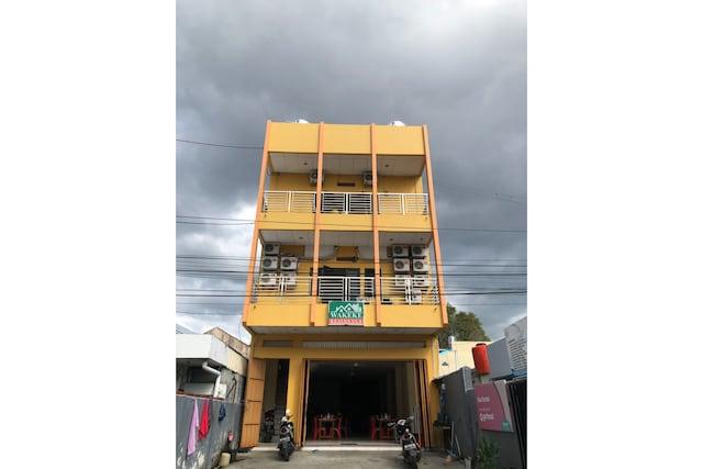 Cover Image for OYO 90345 Wakeke Residence