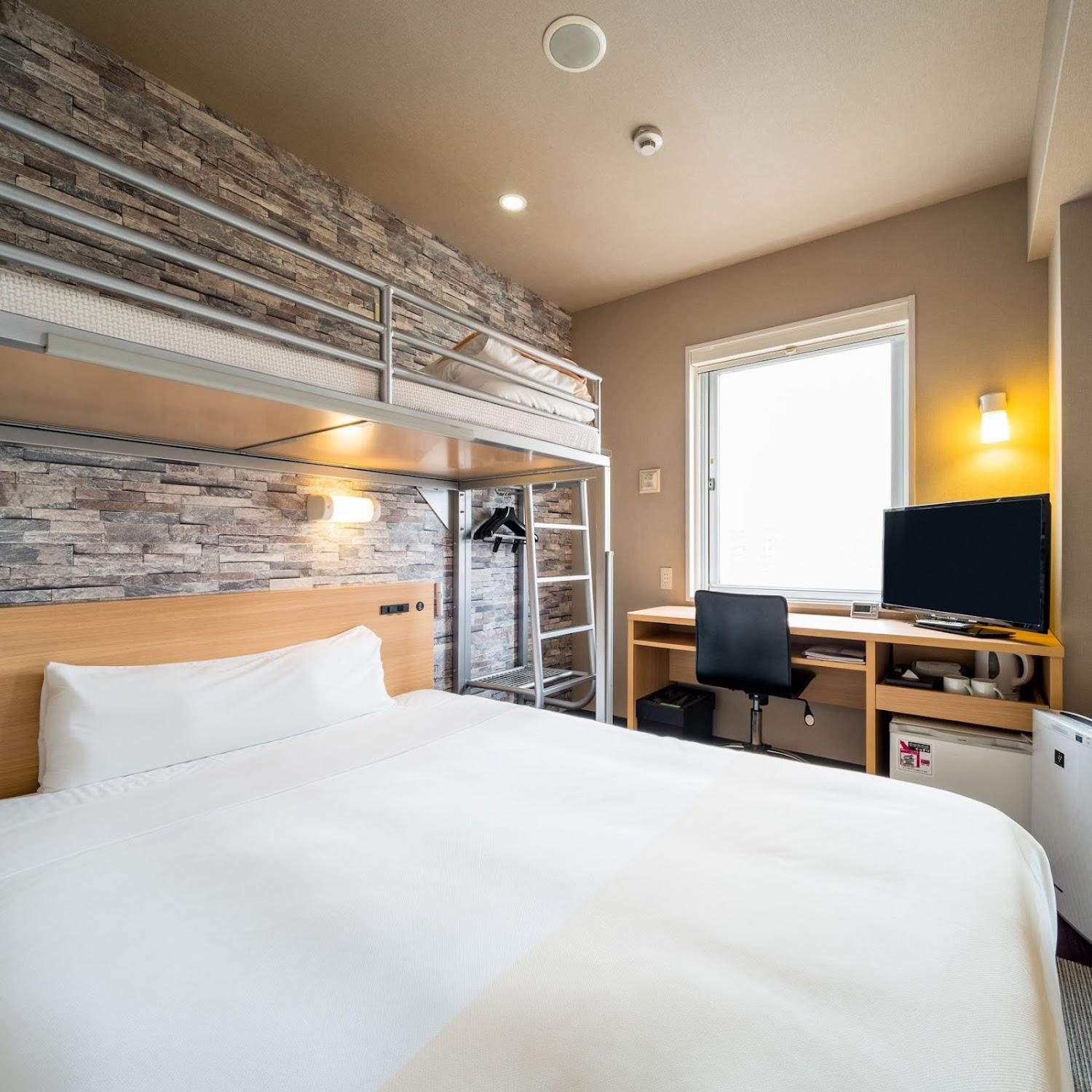 Cover Image for Super Hotel Takamatsu Kinenkan