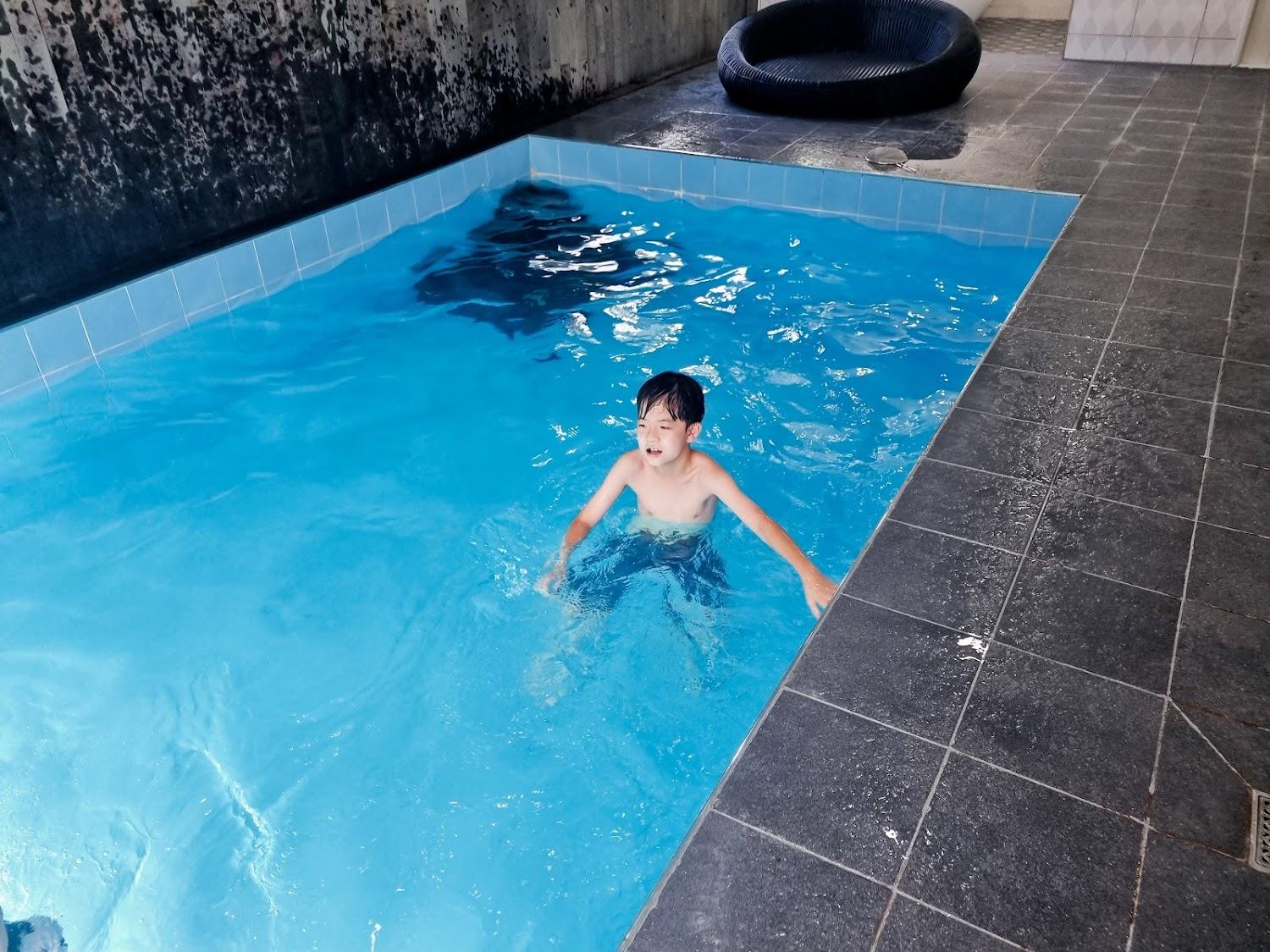 Cover Image for 더프렌즈풀빌라펜션