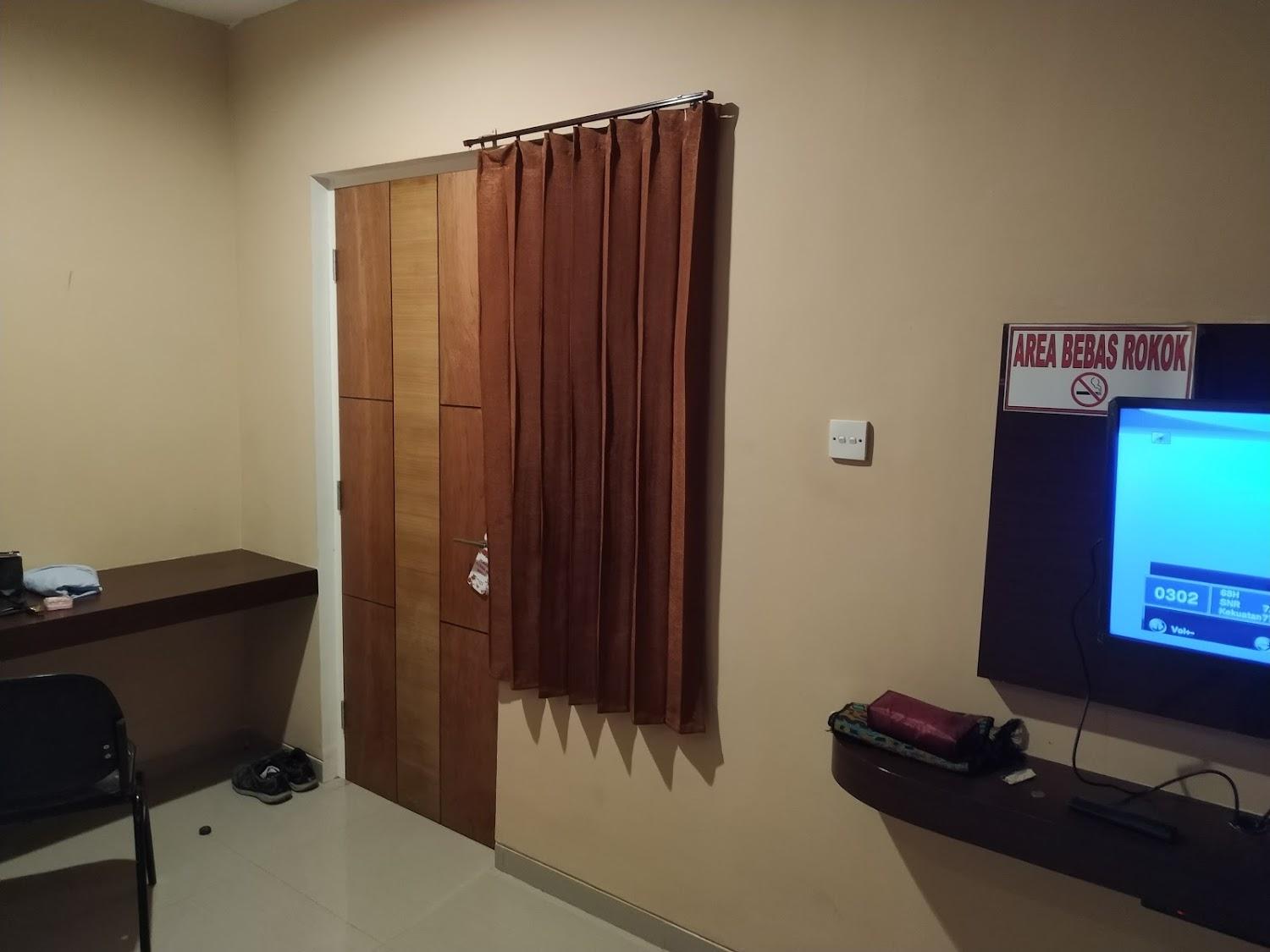 Cover Image for OYO 255 98 Residence