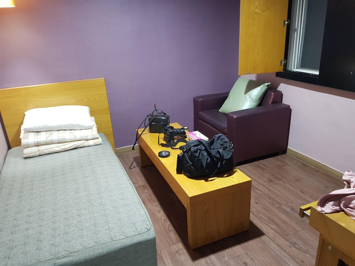 Cover Image for Hotel Riversidecozy