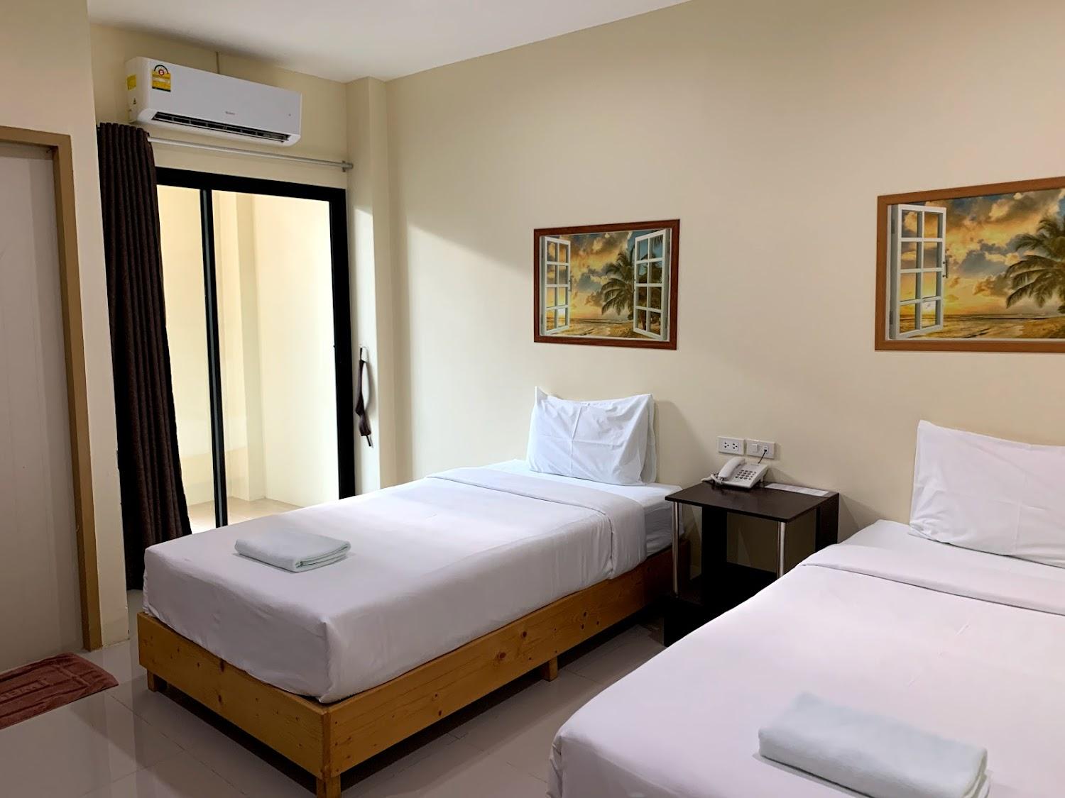 Cover Image for YAIBUA HOTEL ( โรงแรมใยบัว )