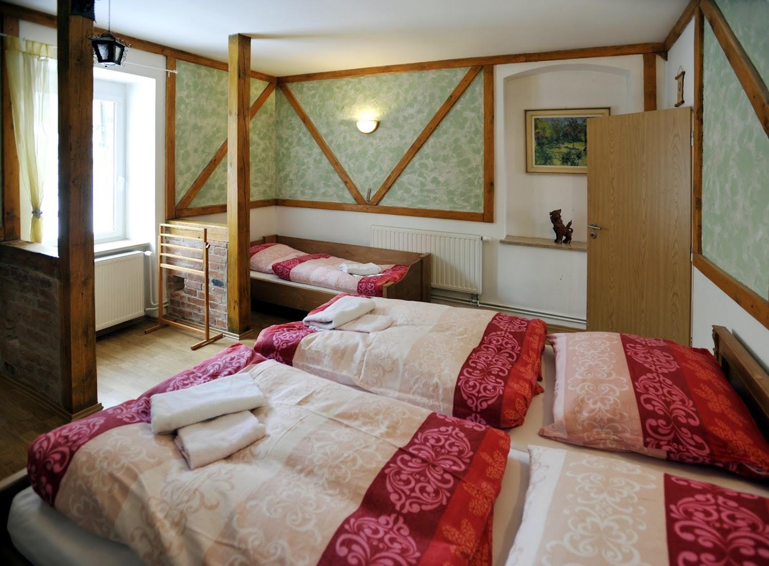 Cover Image for Resort Abertham - penzion Ellen, apartmany Vanessa, chalupa Andrea