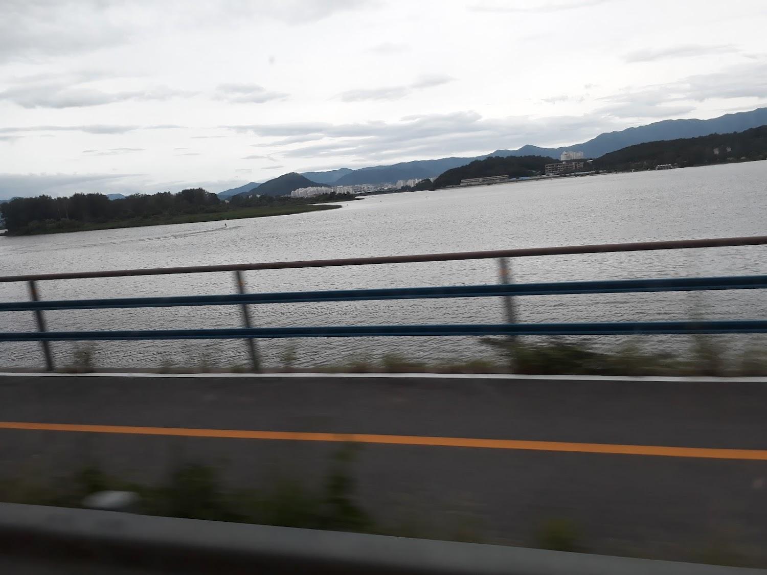 Cover Image for 필레이크모텔