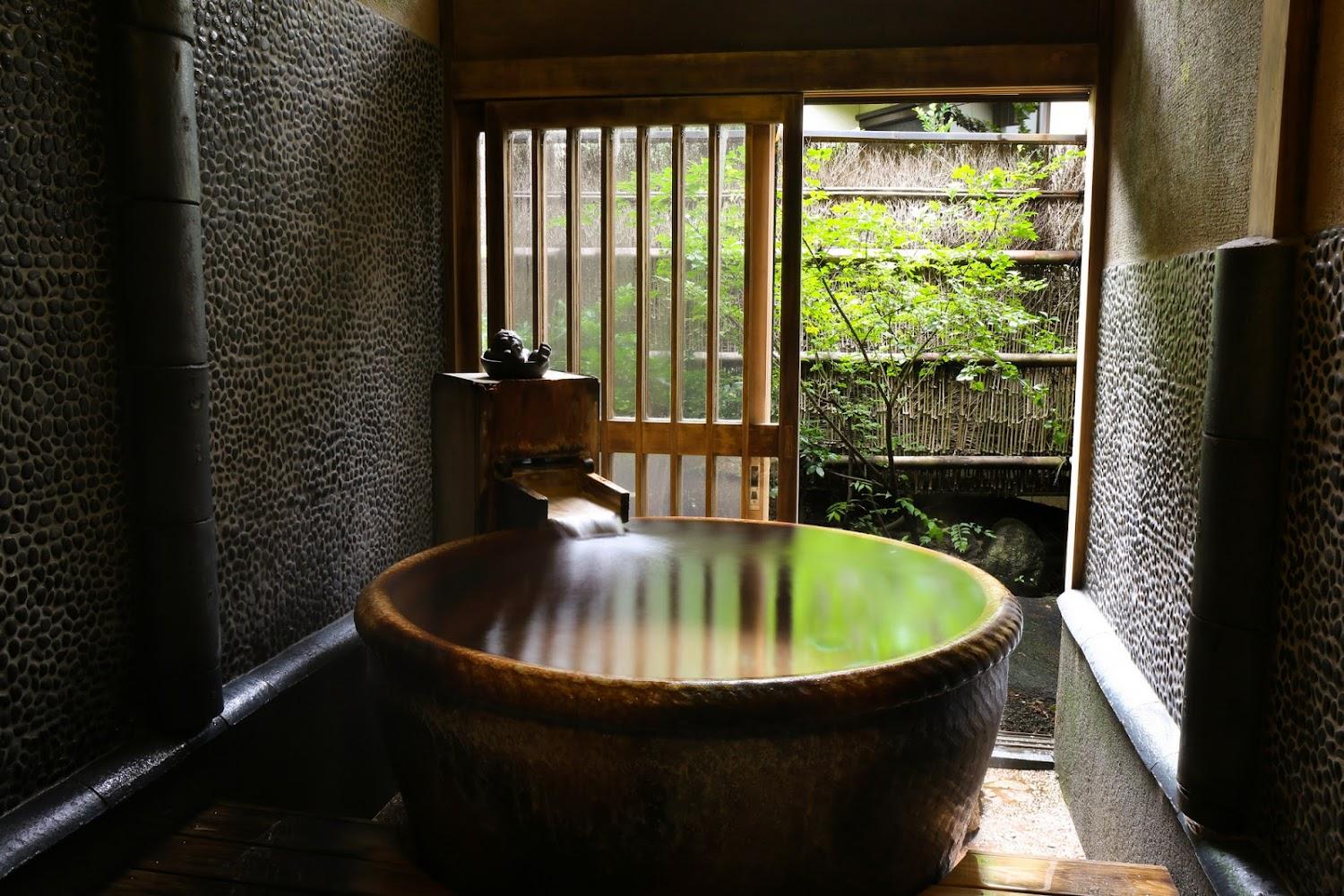 Cover Image for 環翠楼