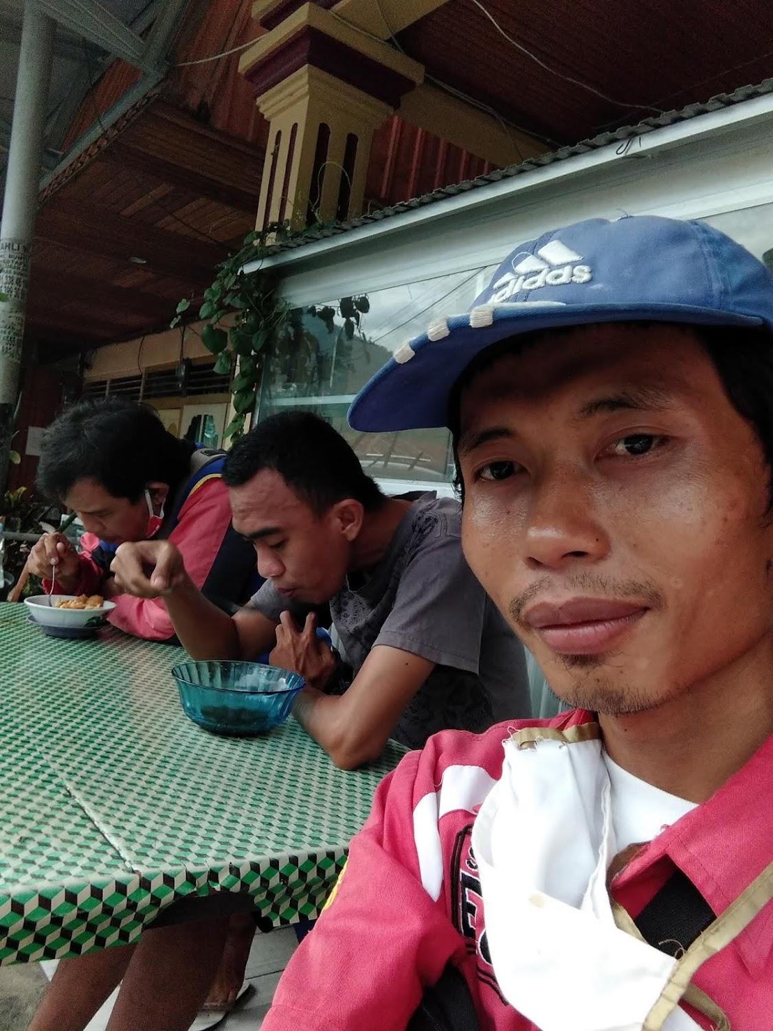 Cover Image for Penginapan Rotan Master Luwuk