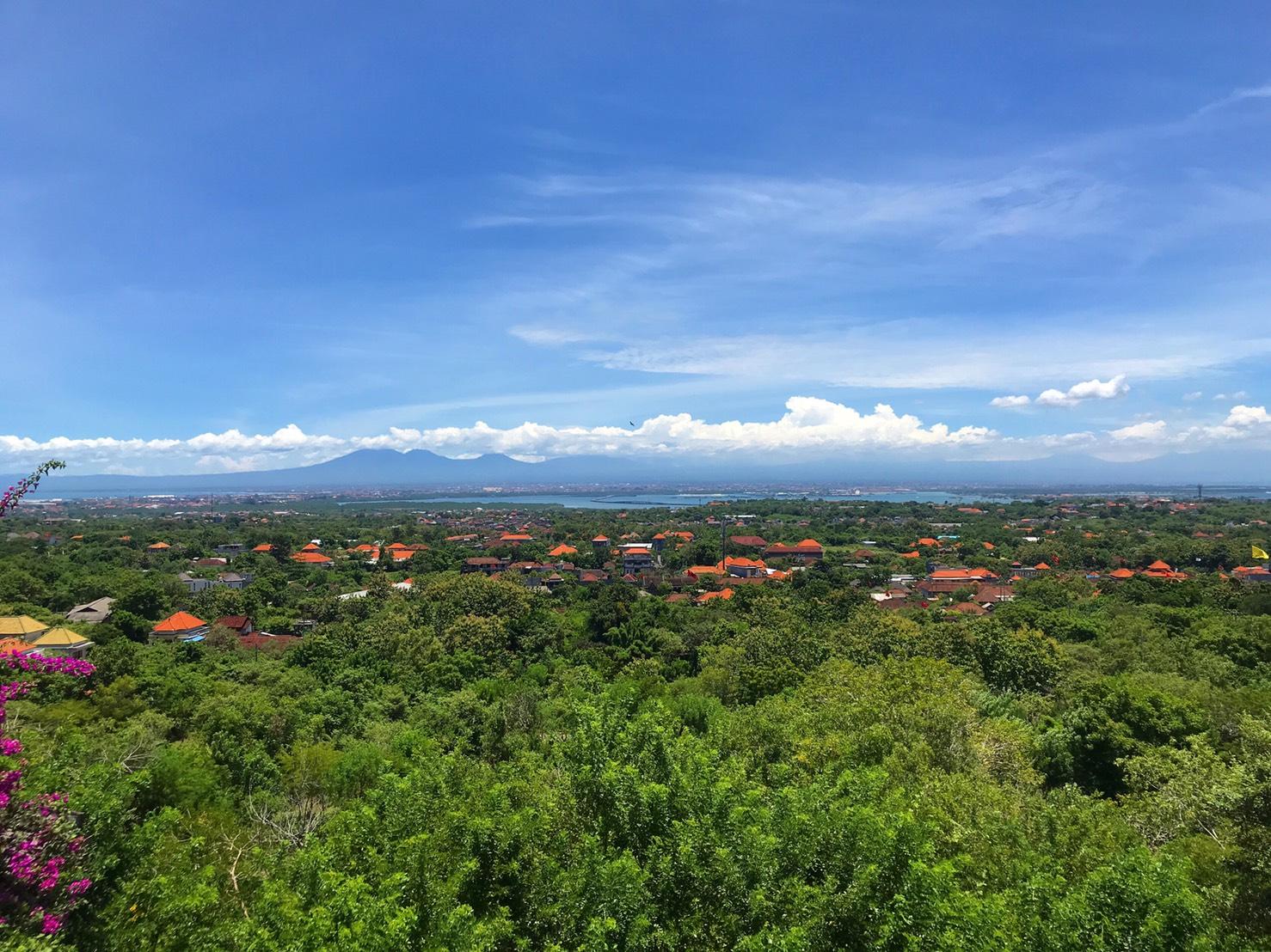 Cover Image for VILLA HATI