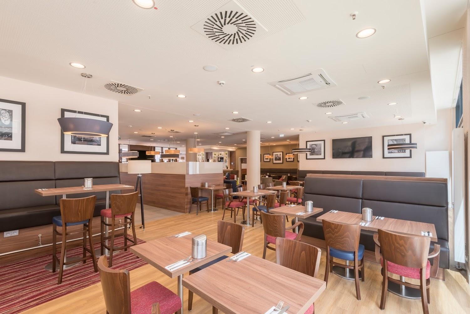 Cover Image for Hampton by Hilton Hamburg City Centre