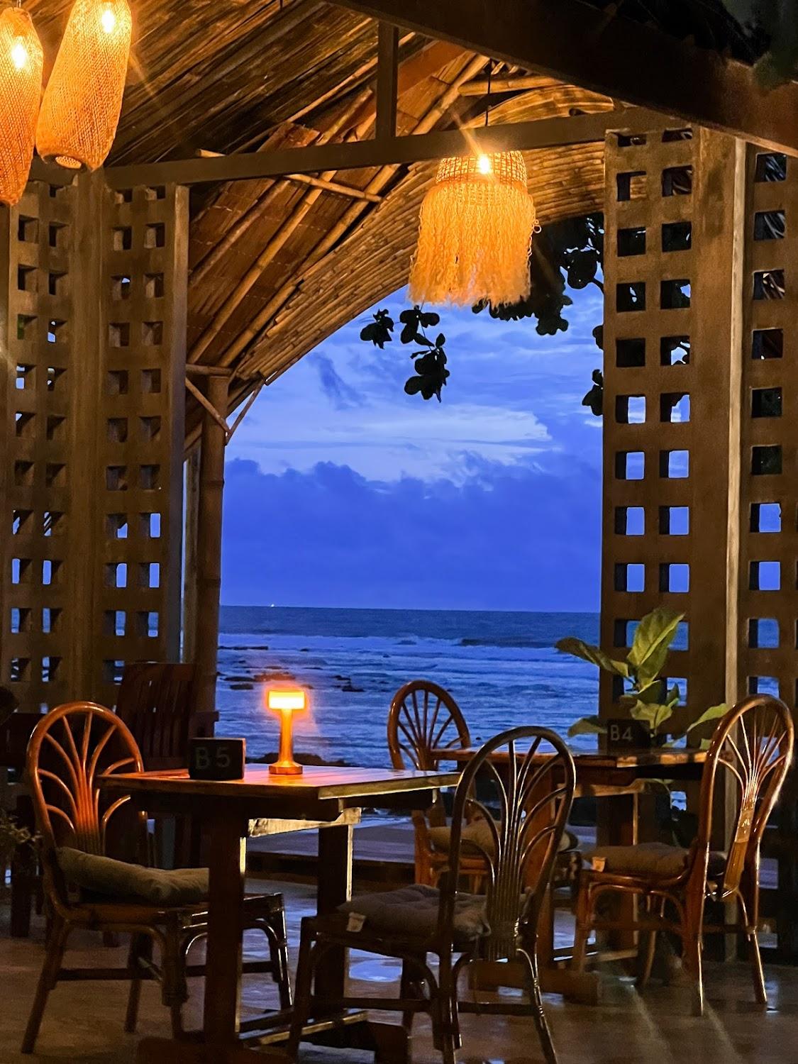 Cover Image for Patty's Secret Garden by the Sea