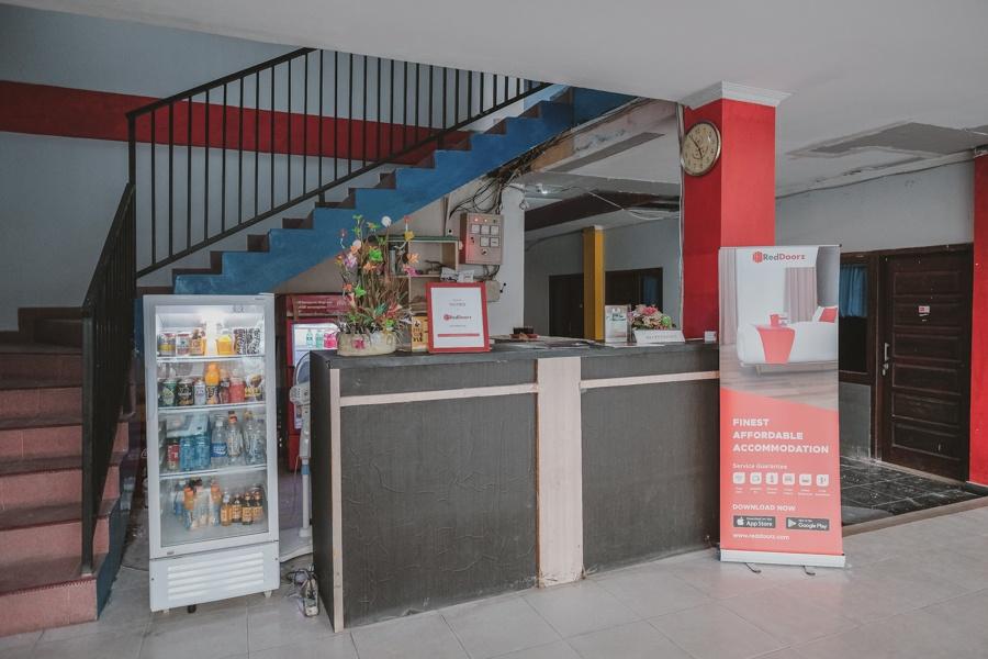 Cover Image for RedDoorz near Central Plaza Lampung