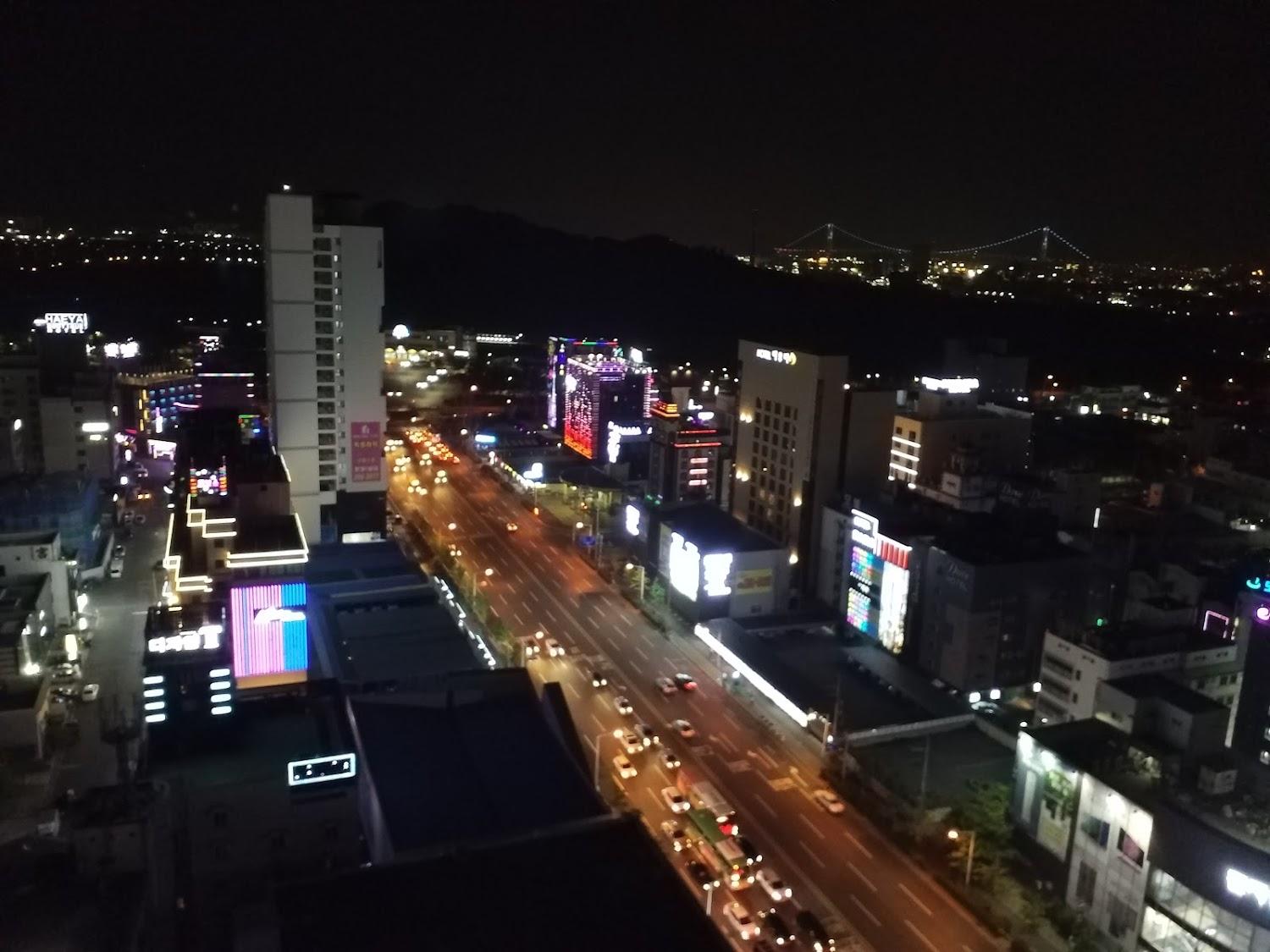 Cover Image for 바나나모텔