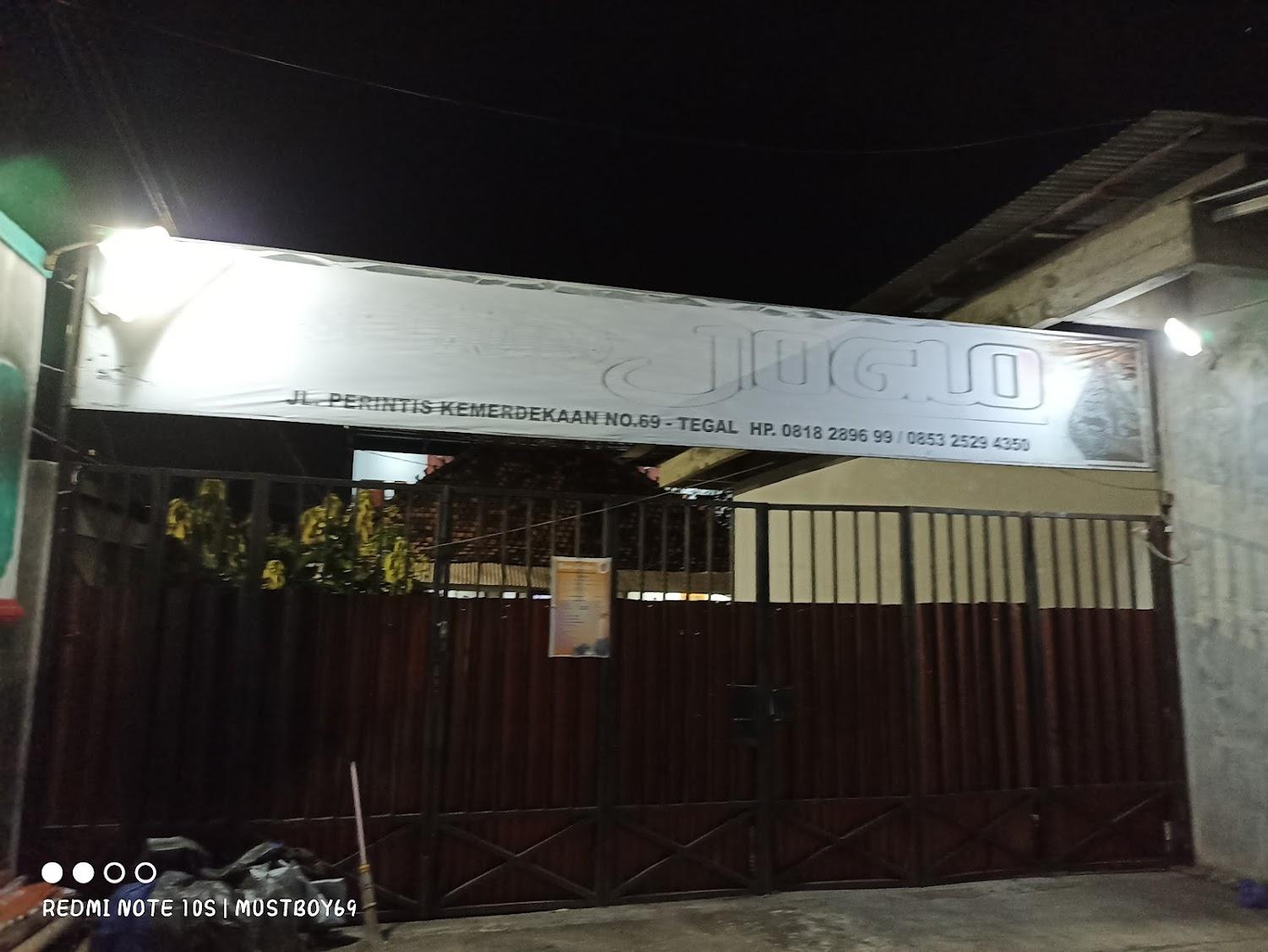 Cover Image for OYO 2421 Joglo Guest House Syariah