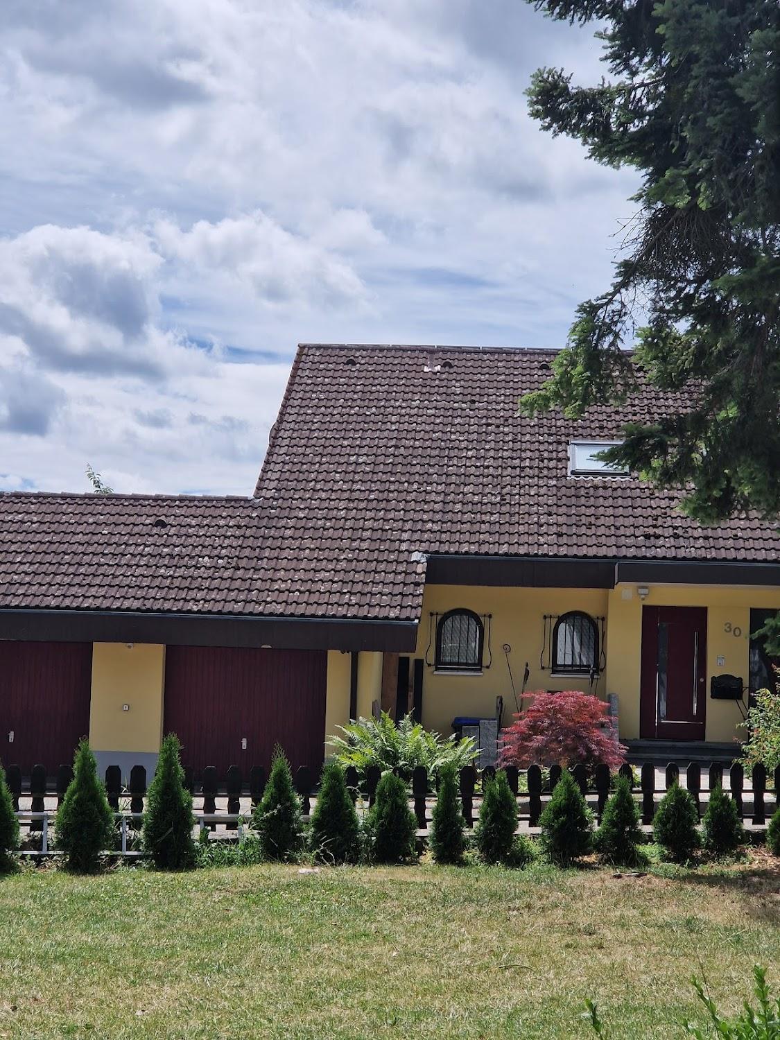 Cover Image for Hotel Bergfrieden