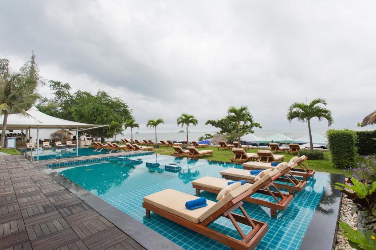 Cover Image for Sanae Beach Huahin
