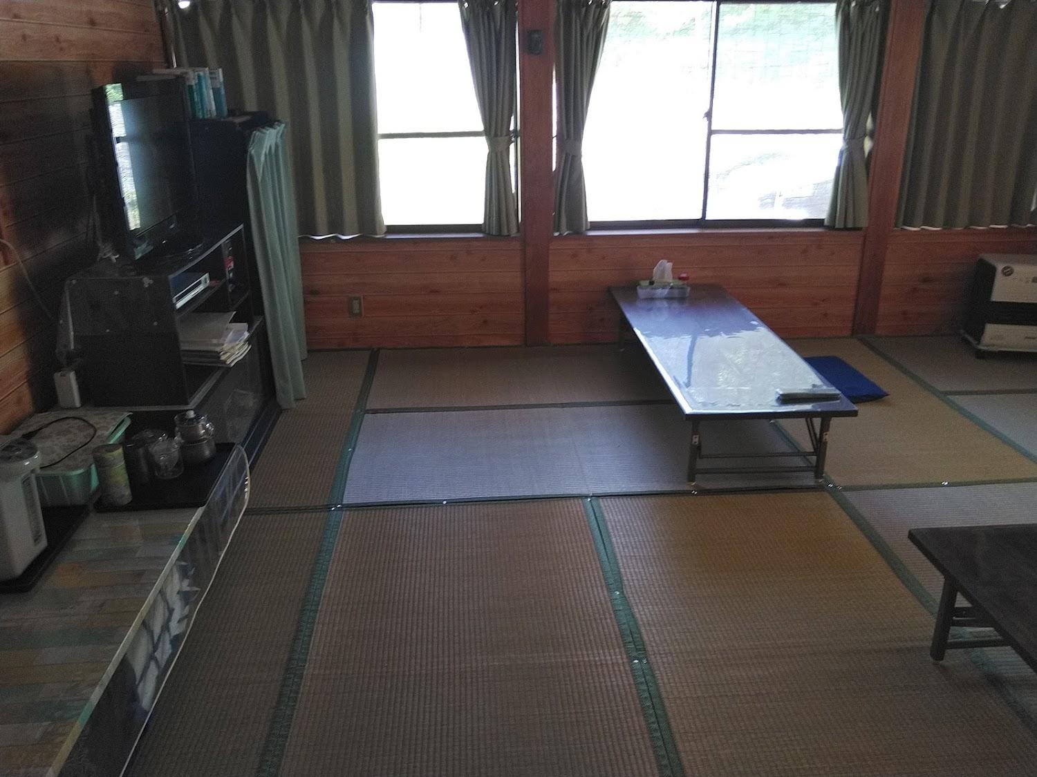 Cover Image for 民宿大雲沢ヒュッテ