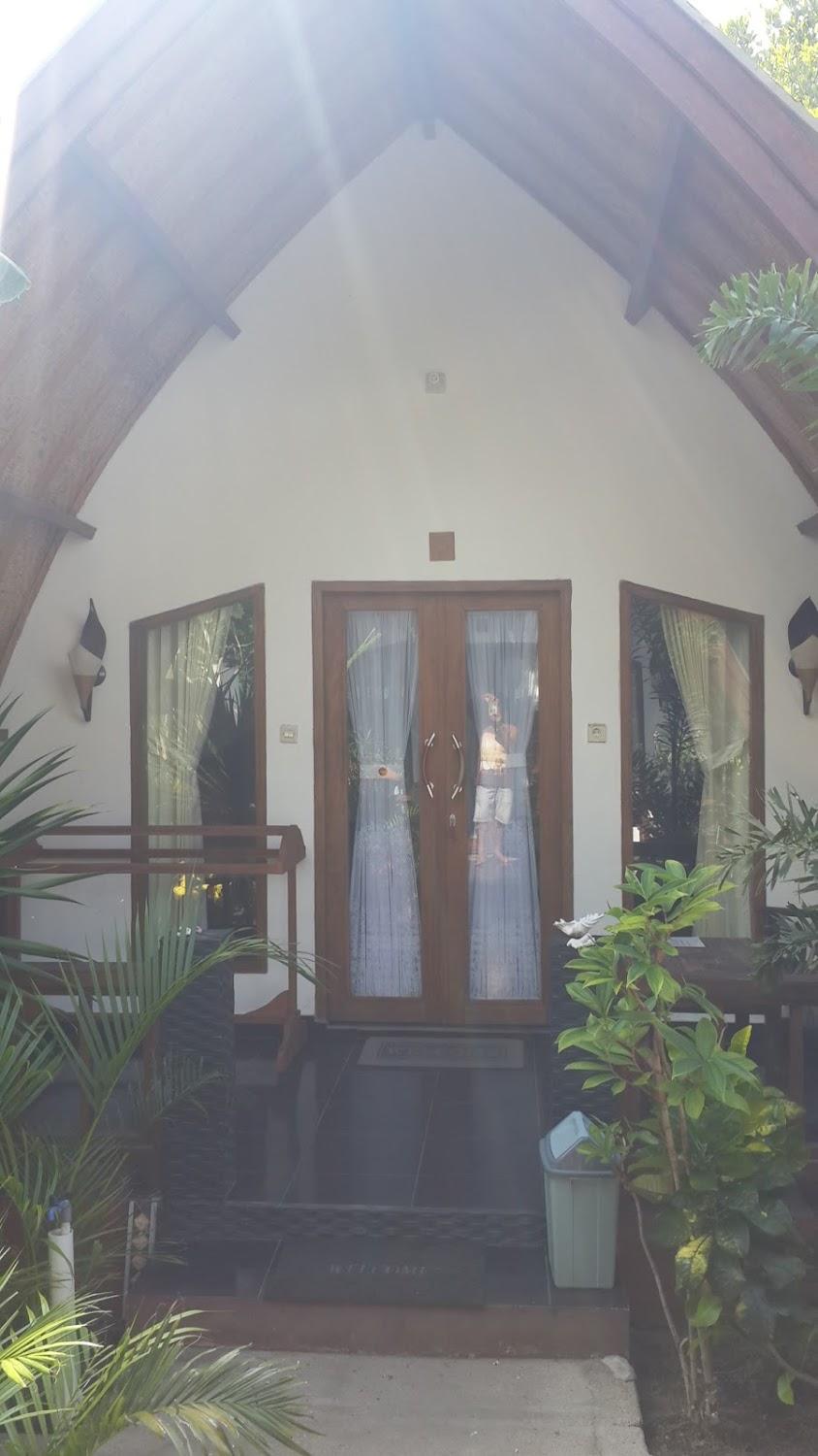 Cover Image for Toro Toro Bungalow