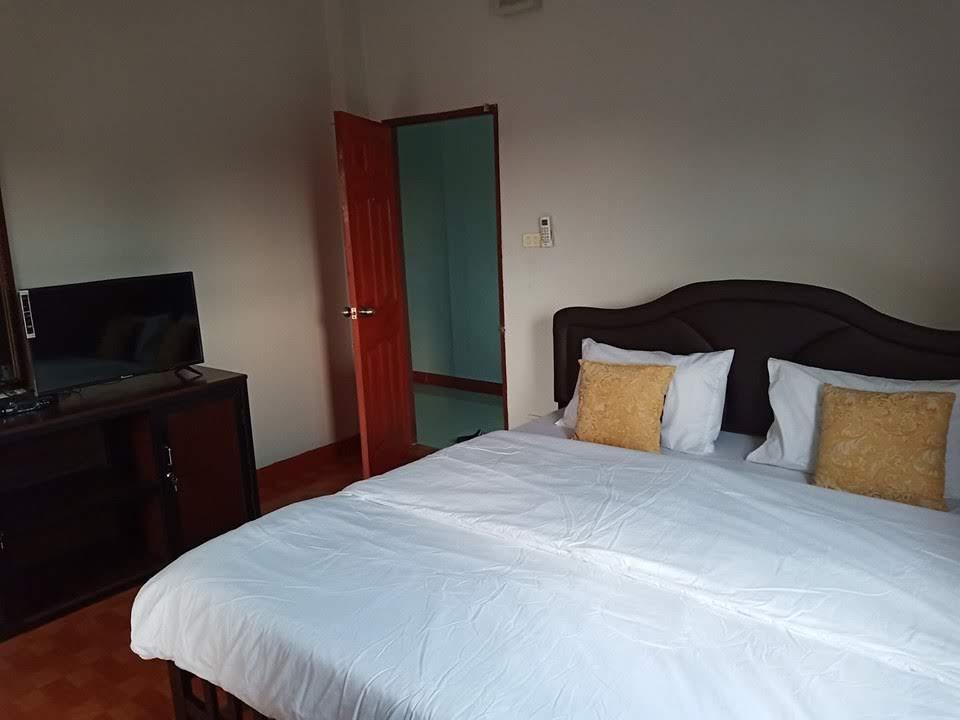 Cover Image for Mel House Korat
