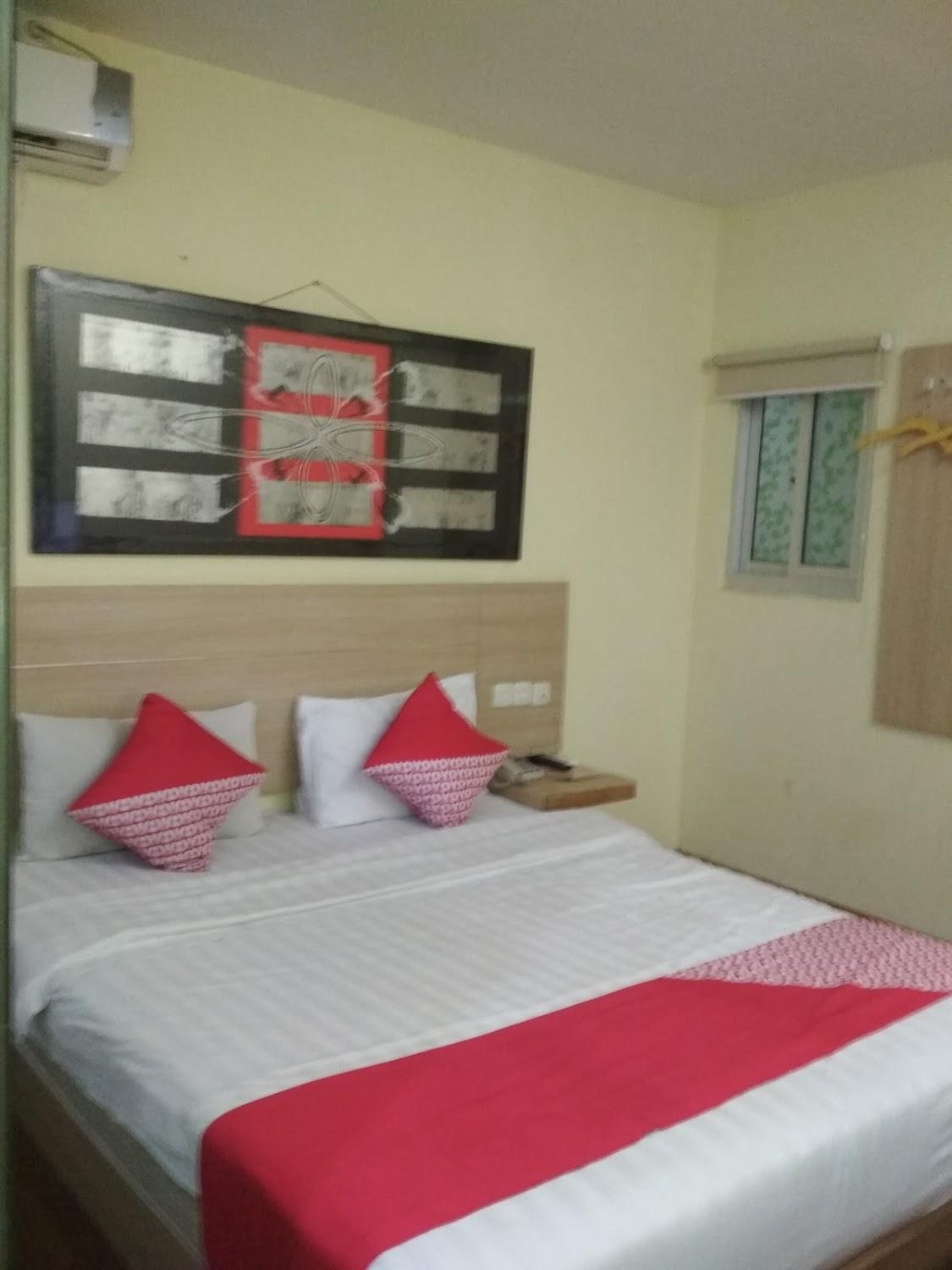 Cover Image for OYO 773 Hotel Rujia