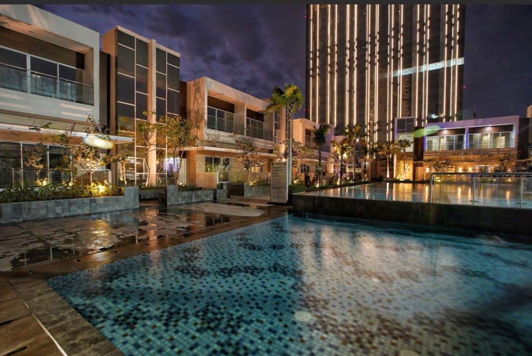 Cover Image for AKR Gallery West Apartment