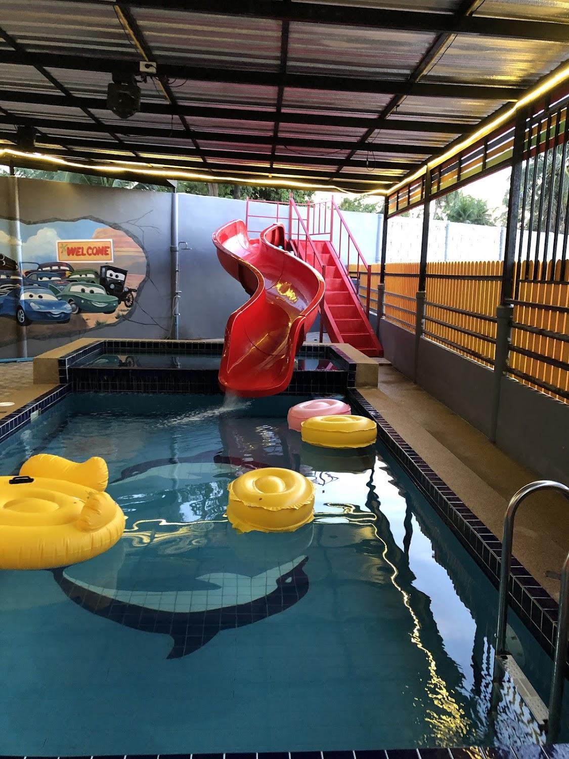 Cover Image for Rest House Super Car Pool Villa
