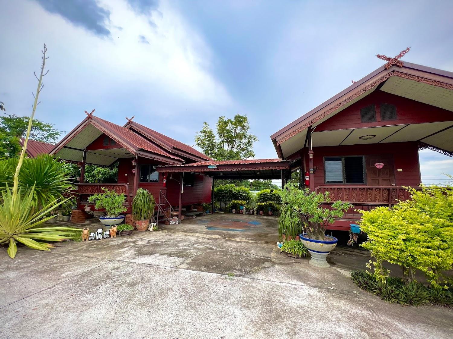 Cover Image for โรงแรมณัฐญาโฮมสเตย์แอนด์รีสอร์ท