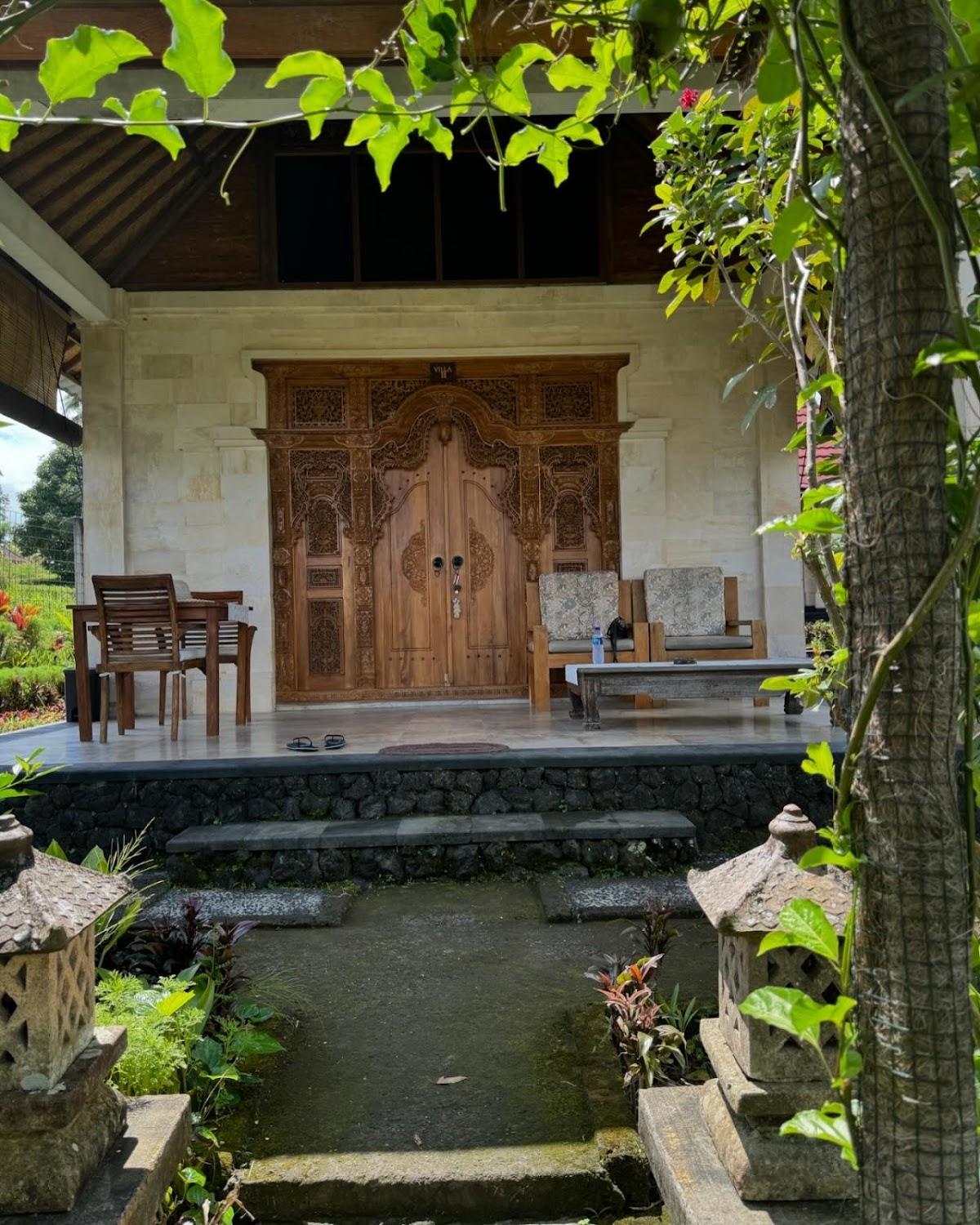 Cover Image for Villa Pastiny Santy