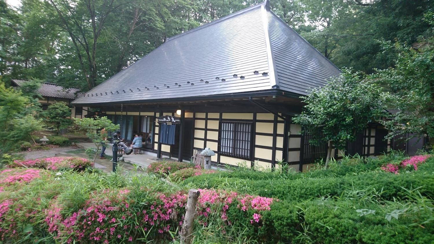 Cover Image for Junkurashikku Country Club