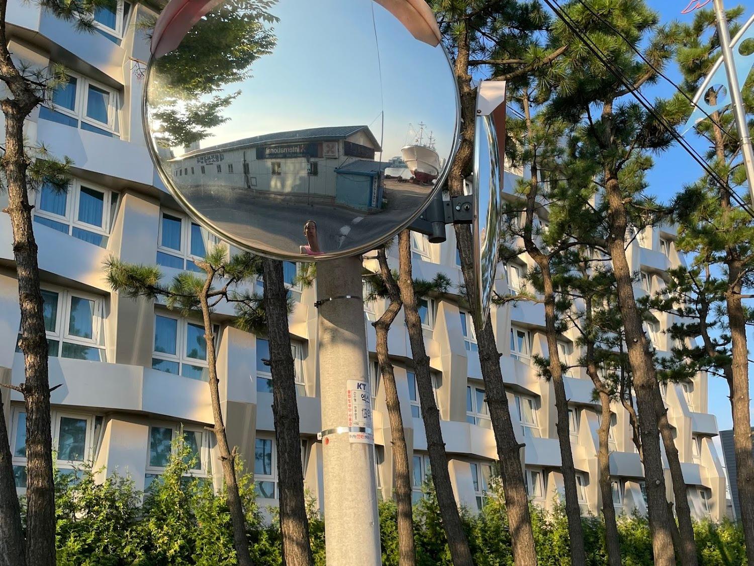 Cover Image for Chungchoho Best Hotel