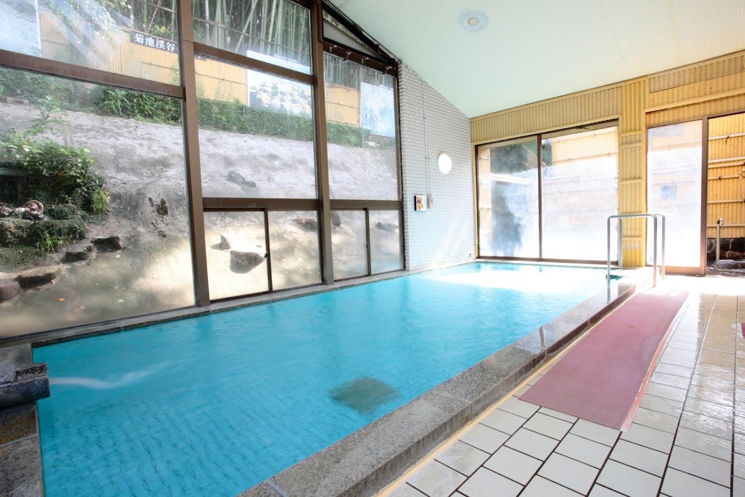 Cover Image for Kikuchi Grand Hotel