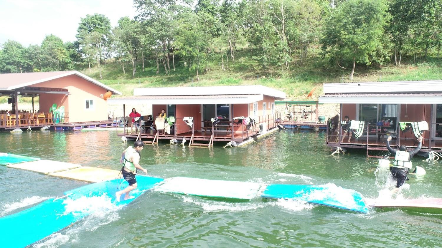 Cover Image for The Water Park Resort