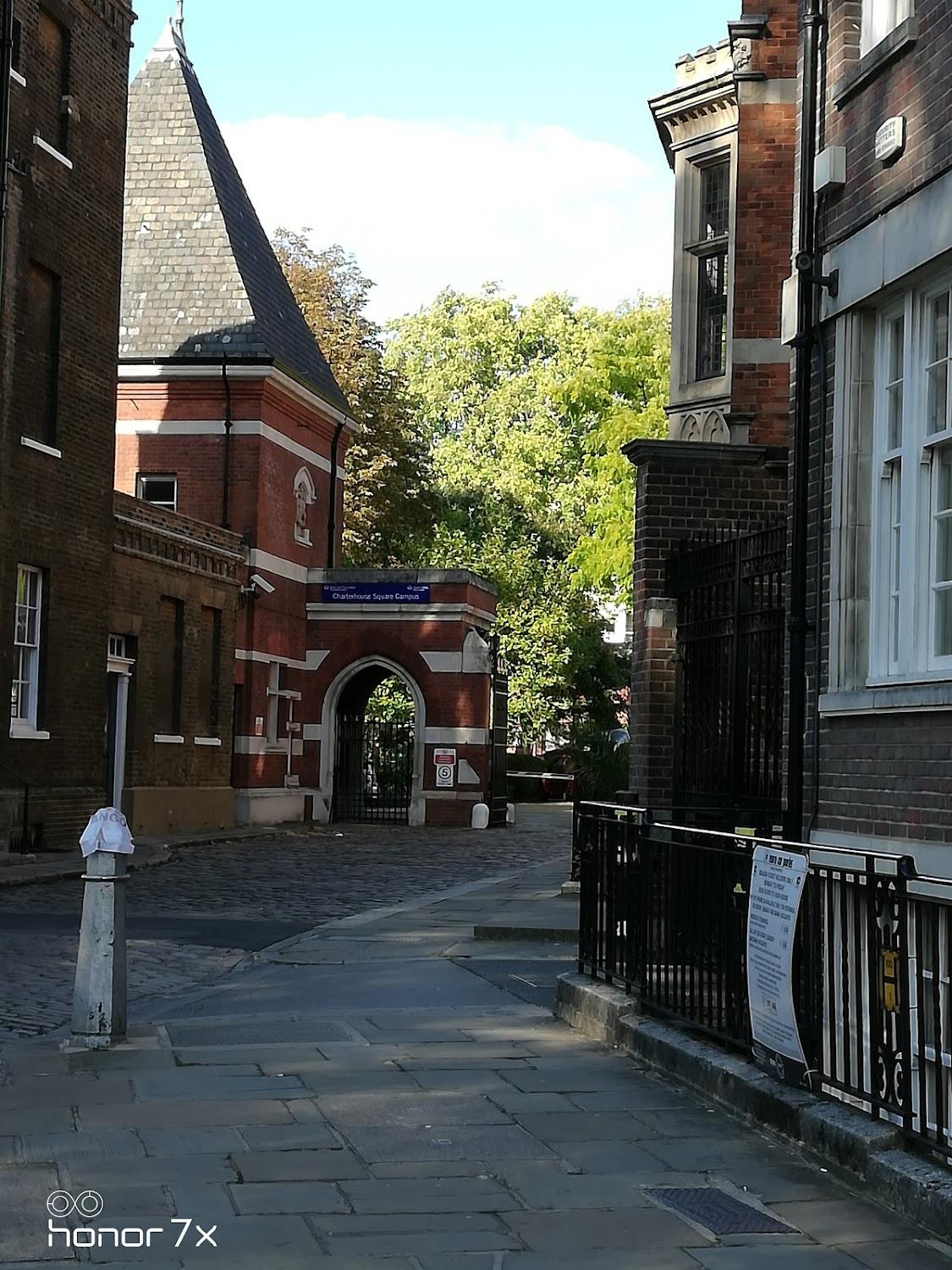 Cover Image for Charterhouse Square