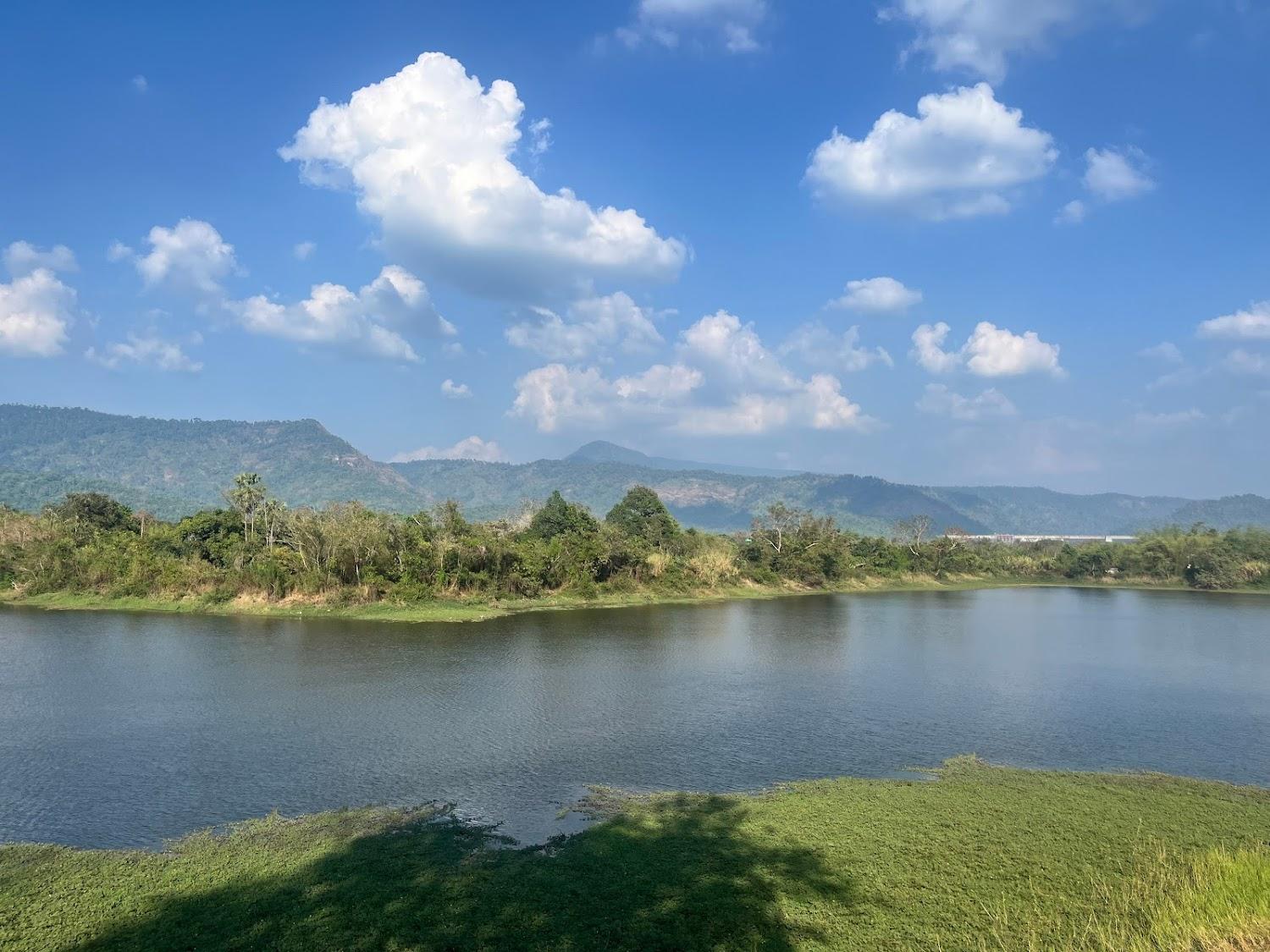 Cover Image for บ้านภูผาสาริกา