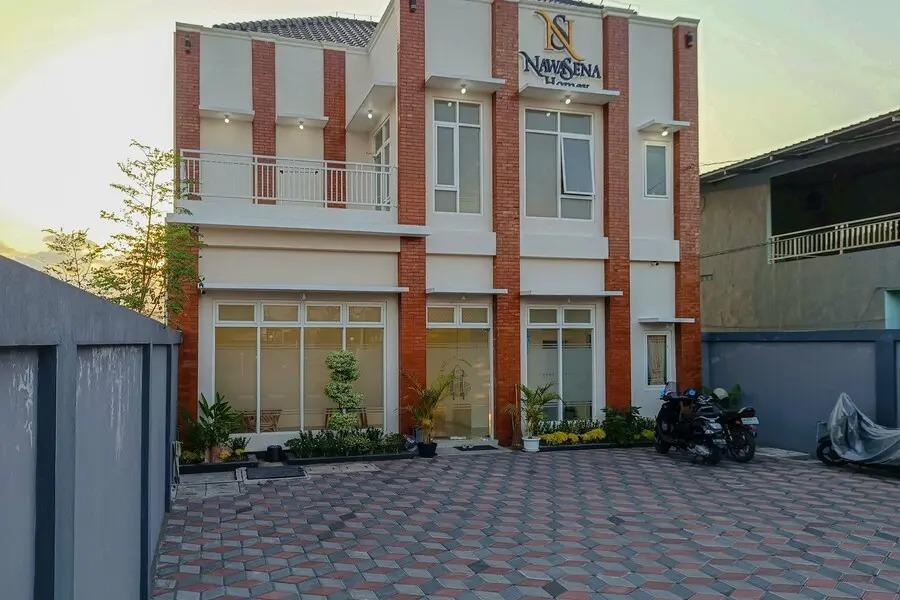 Cover Image for Nawasena Homey near Bandara Adisucipto 4 Mitra RedDoorz