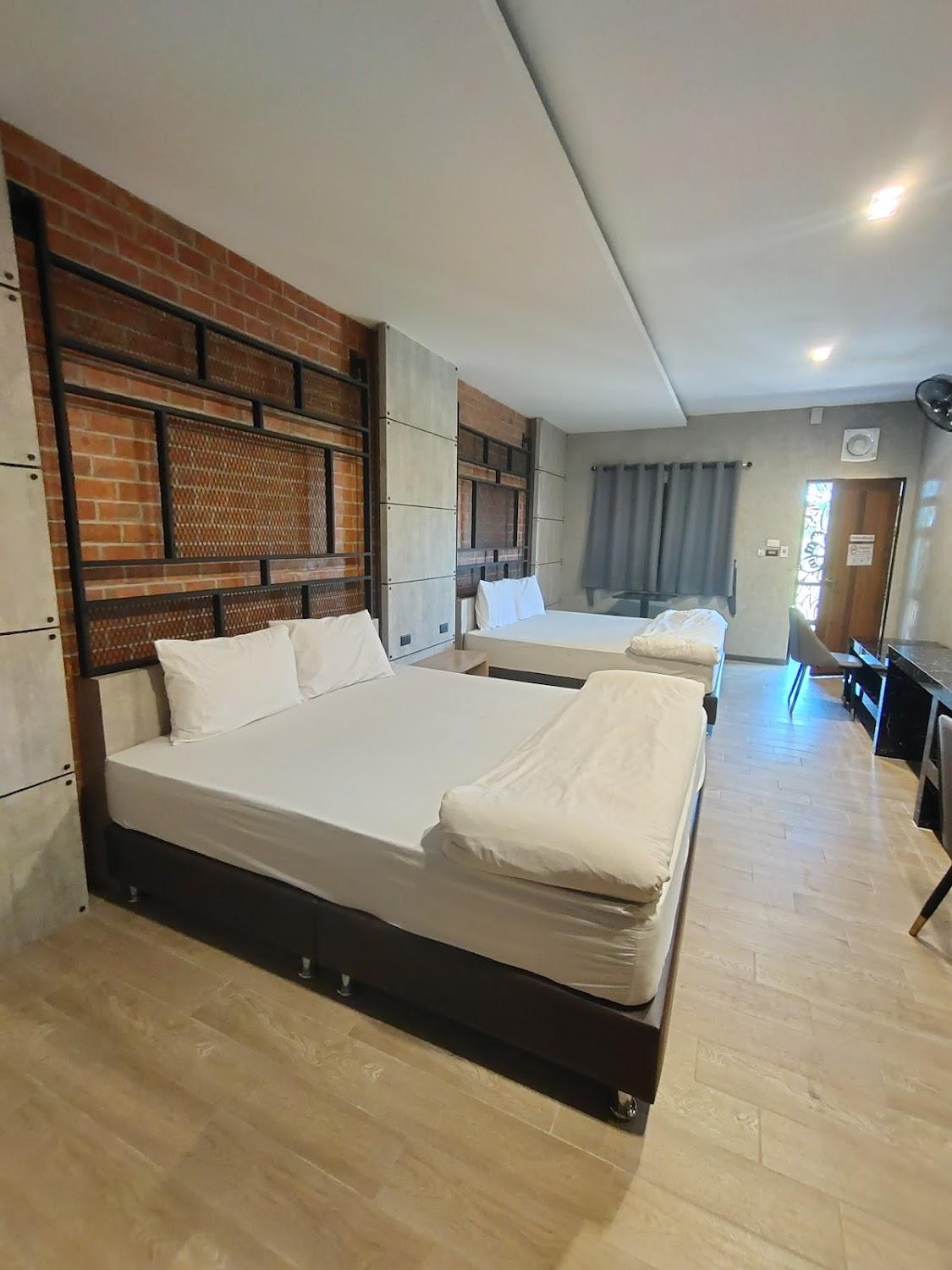 Cover Image for ปาปิลอน รีสอร์ท Papliion Resort