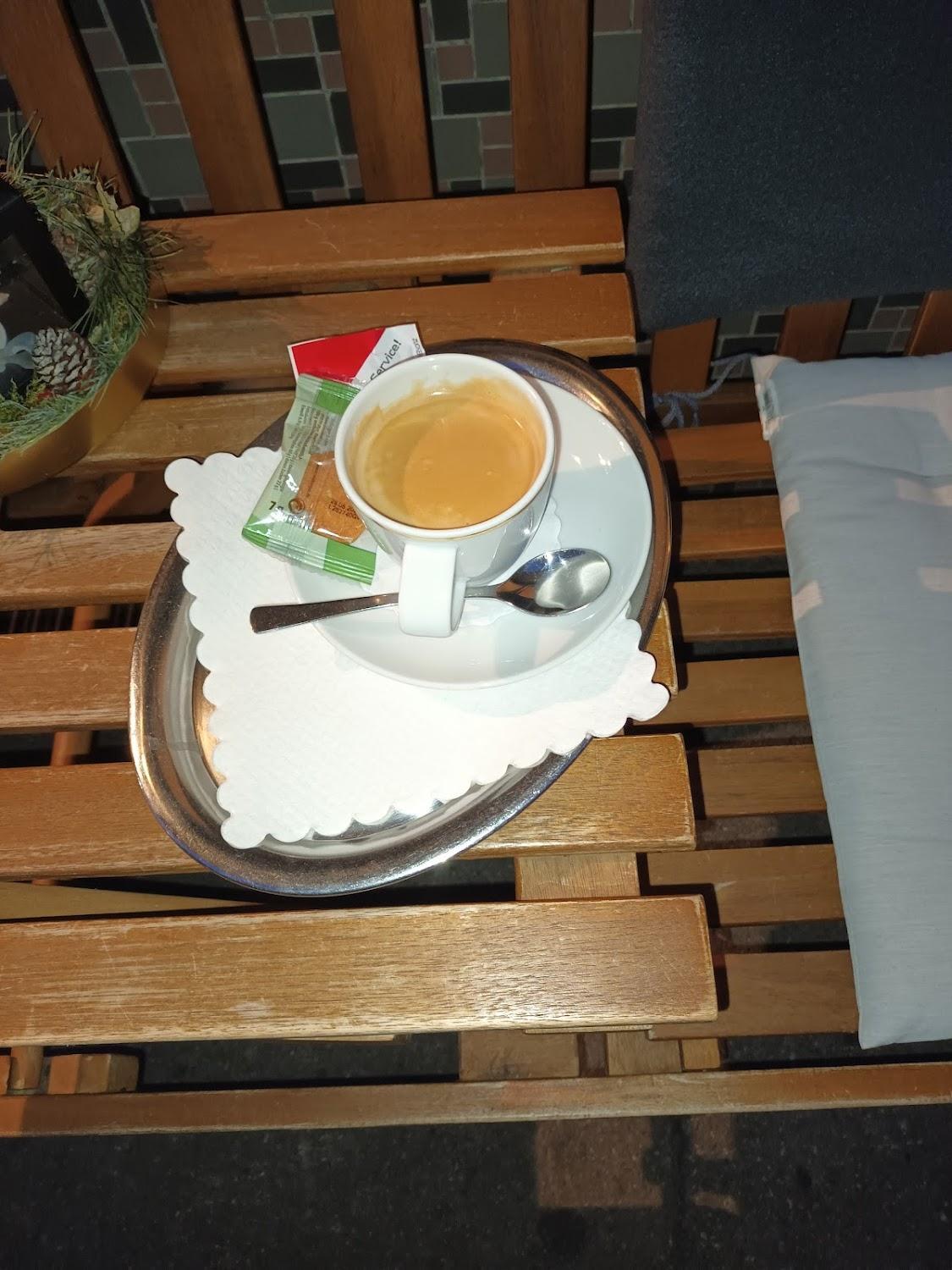 Cover Image for Pension + Café Binder