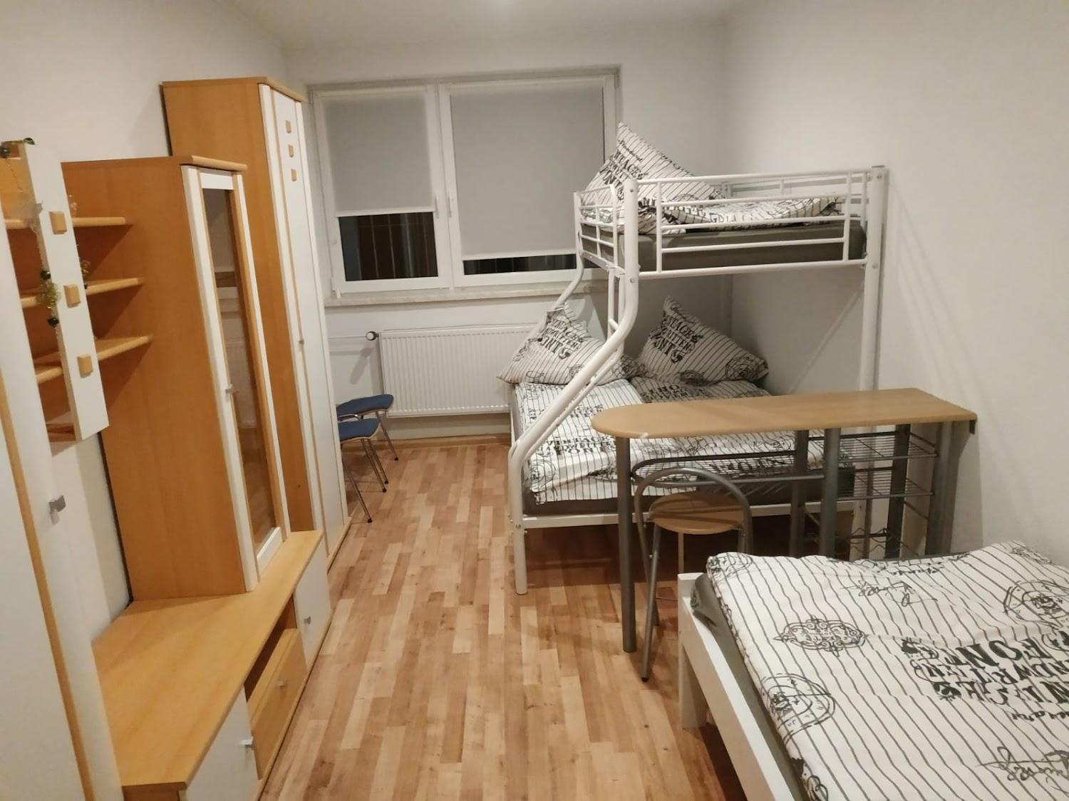 Cover Image for 4U Hostel