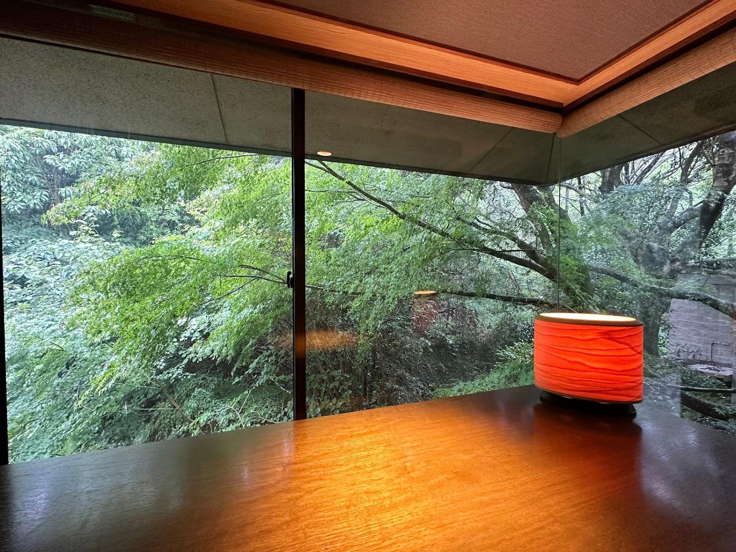 Cover Image for 白雲荘