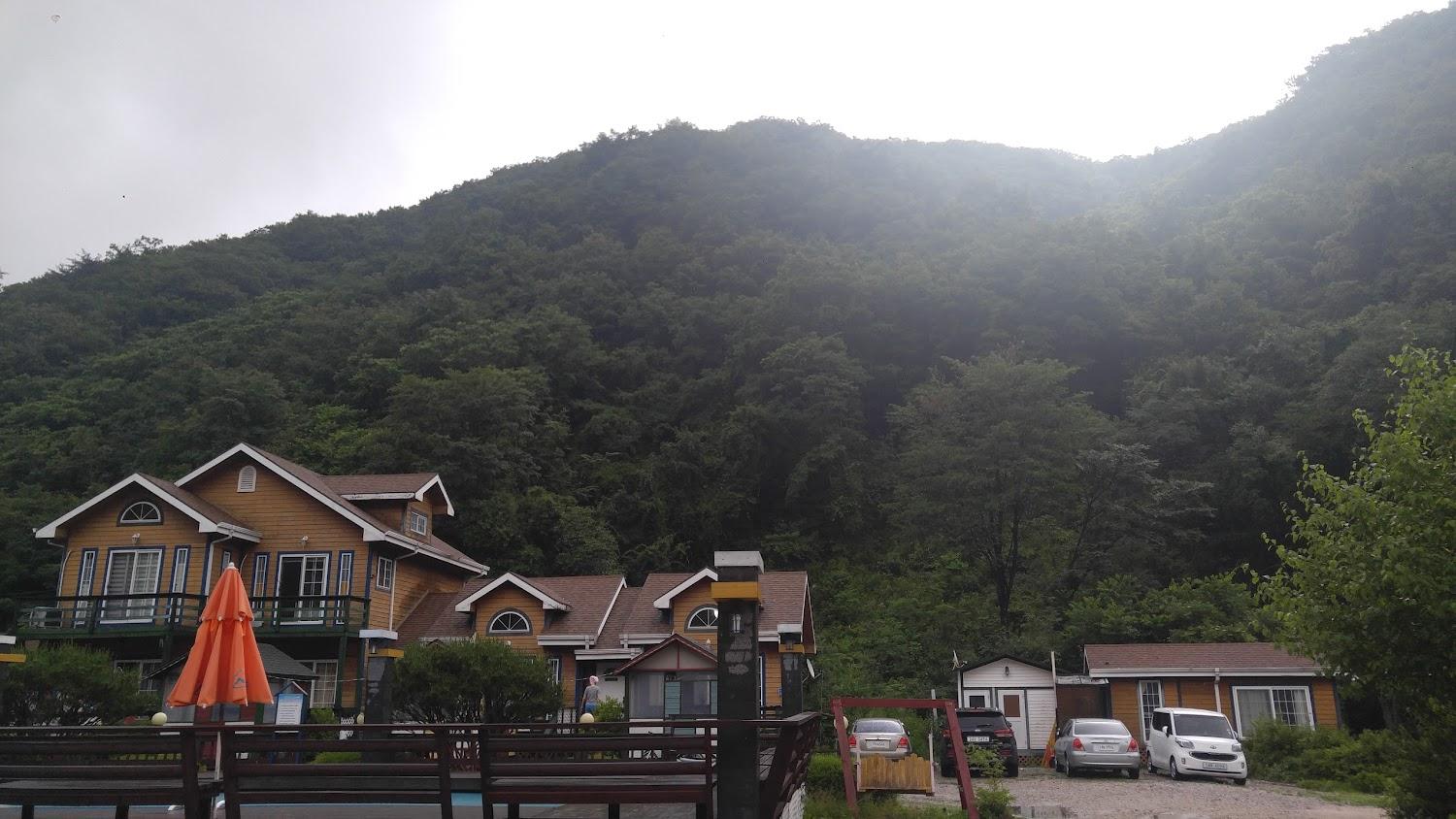 Cover Image for 파밀리아
