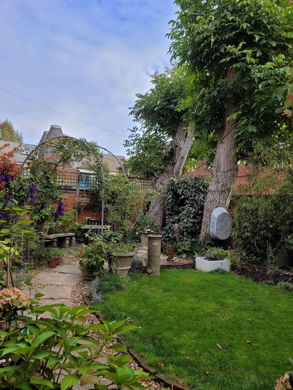 Cover Image for Buriton House Bed & Breakfast