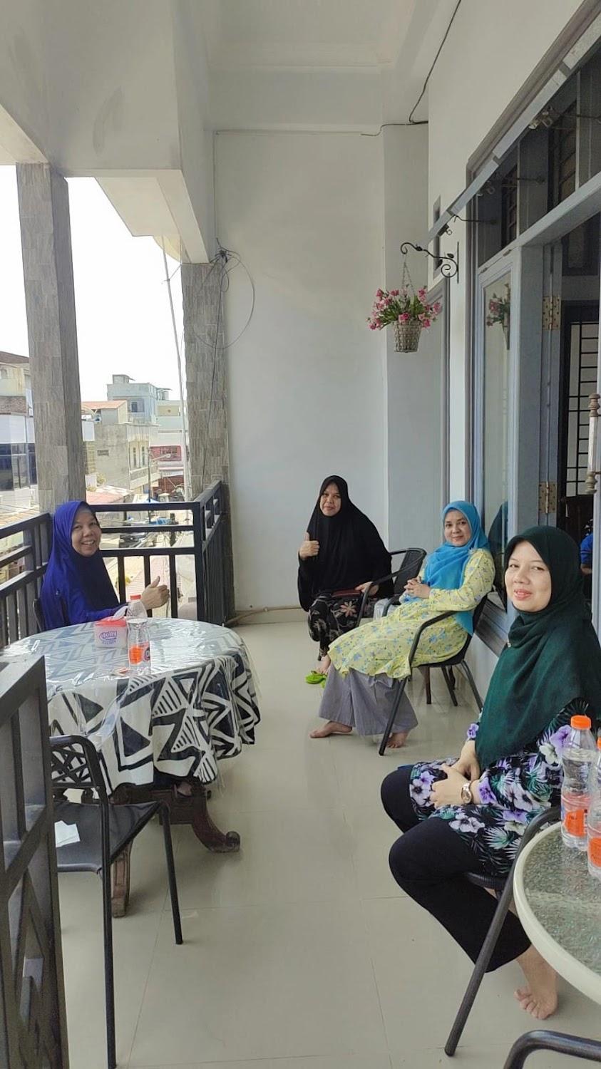 Cover Image for Hostel Youth/family homestay harian+Kos pria syari'a/bulanan