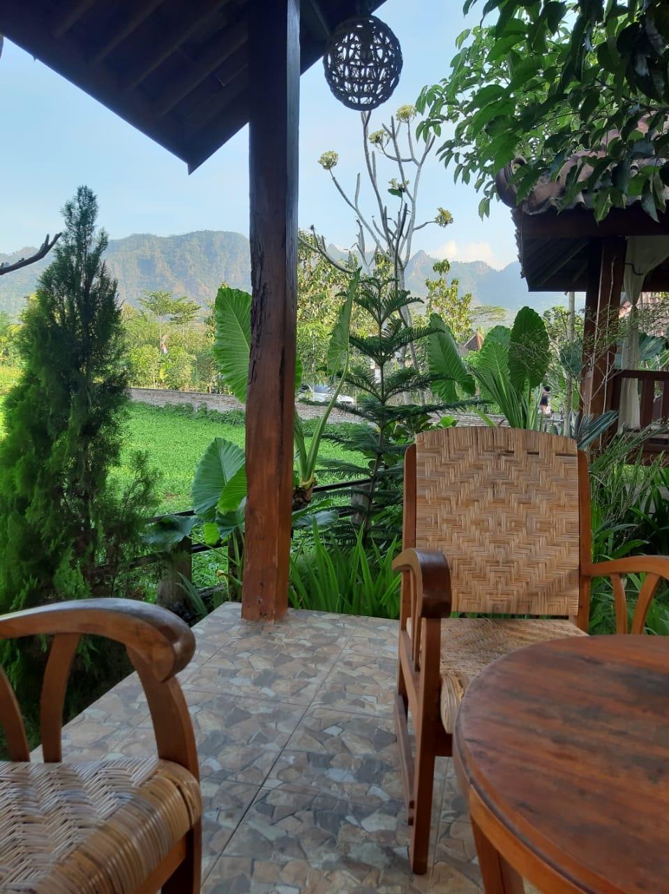 Cover Image for Ndalem Setumbu Cottage
